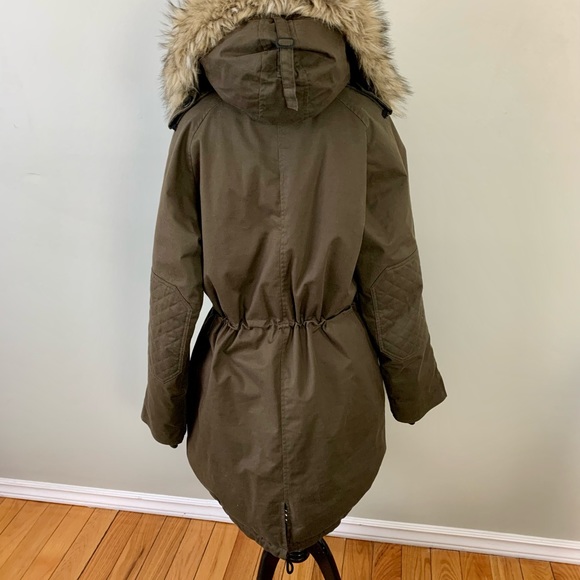 Aritzia Parka Community Paradigm Jacket Down Coat size XLarge Large Green - Picture 3 of 15